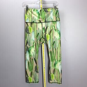 Yoga Democracy Cactus Print Leggings Size M